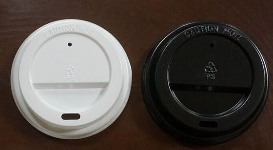 China PET , PS Plastic Black and White Flat Paper Cup Lids with Multi Color for Customized supplier