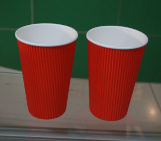 China Red PE Coated Paper Ripple Paper Cups Insulated Coffee Cups With Lids 500ml supplier
